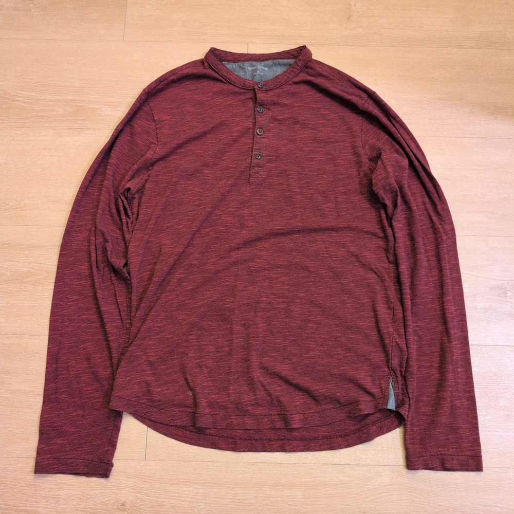 Banana Republic Men Medium Henley Shirt Burgundy Heather Space Dye Long Sleeve